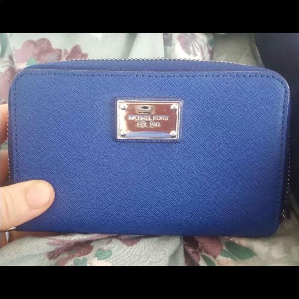 Michael Kors wallet